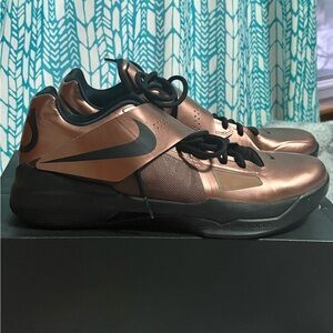 Kevin Durant Nike Men's Copper and Black Athletic Shoes